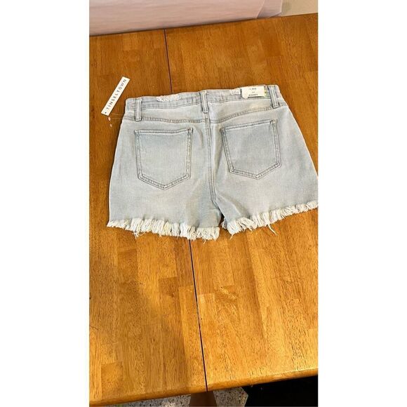 Tinseltown High Rise Frayed Trim Distressed Jean Shorts new Size 30 - Picture 6 of 10